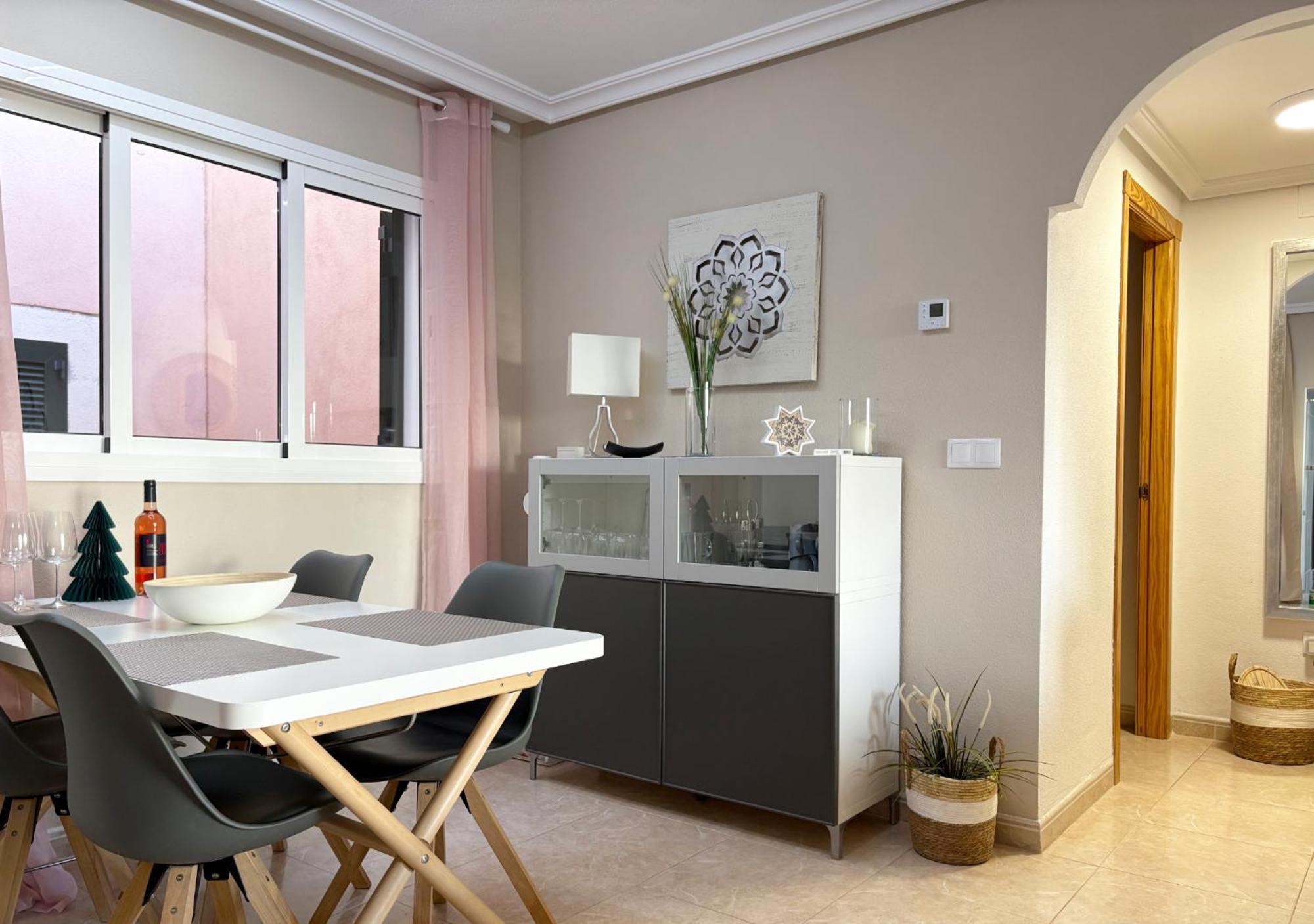 Traumhafte Familien-ferienwohnung Mit Dachterrasse & Pool Lejlighed